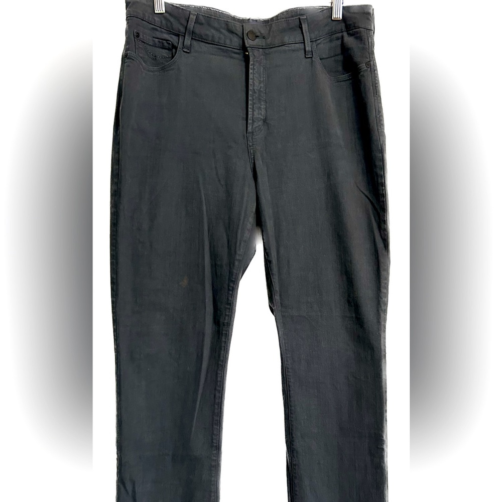NJDJ High Rise Jeans size 14w